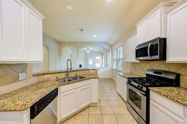 Photo - 19306 Boulder Bay Ln