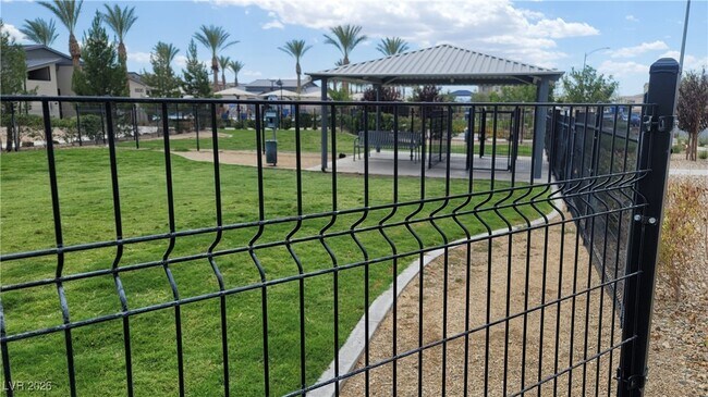 Photo - 2842 Matador Red Ave