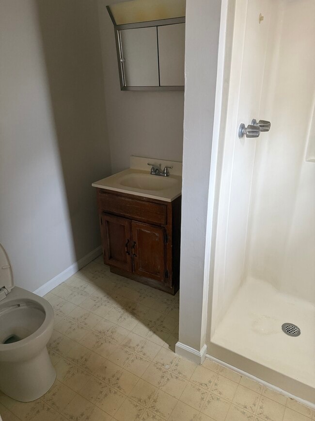 Photo - 53 Edgemont Ave