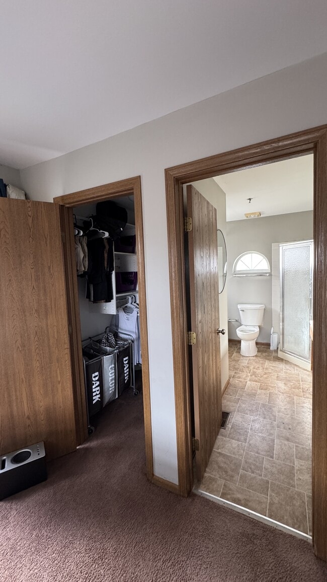 Photo - 5S455 Scots Dr