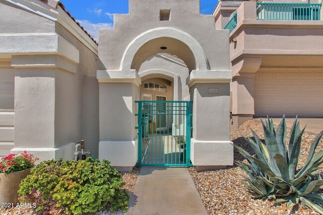 Photo - 1138 E Amberwood Dr