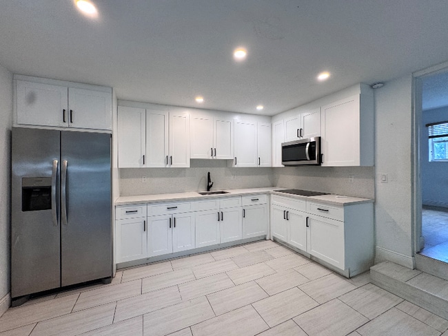 Photo - 1041 NW 32nd Pl