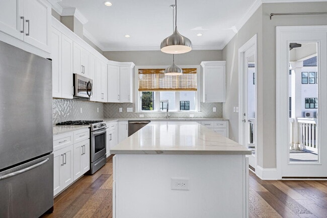 Photo - 4909 Madone Dr