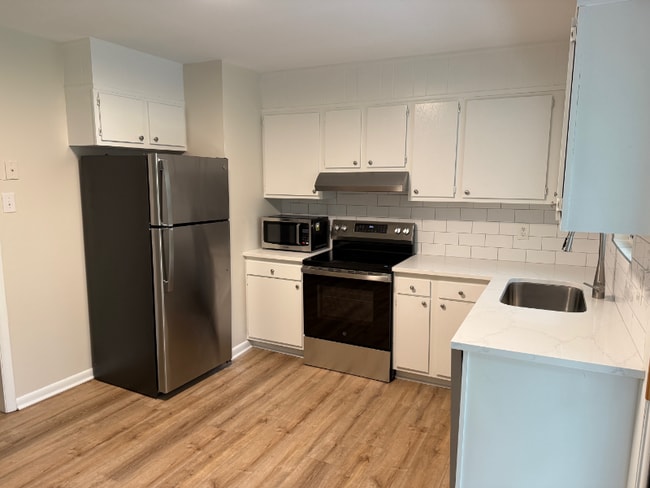 Photo - 320 Ridgecrest Rd