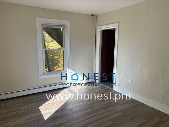 Photo - 7 Drummond St Unit 2