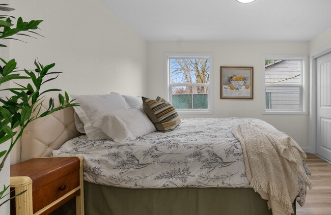 Photo - 4112 NE 80th Ave