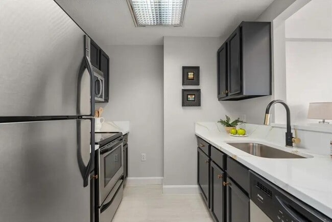 Photo - 169 Monsignor O'Brien Hwy