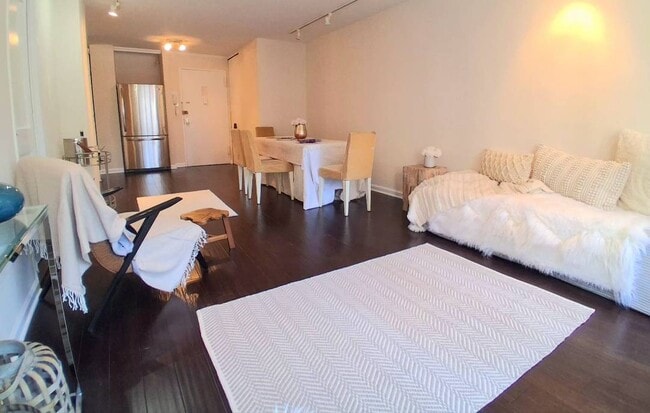 153 E 57th St Unit 10H