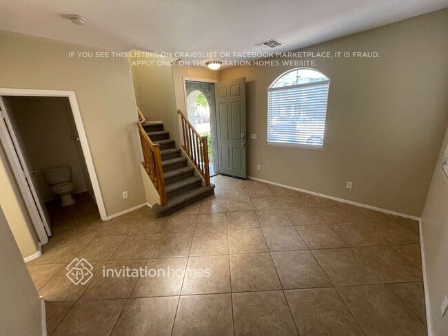 Photo - 6615 W Hayes St