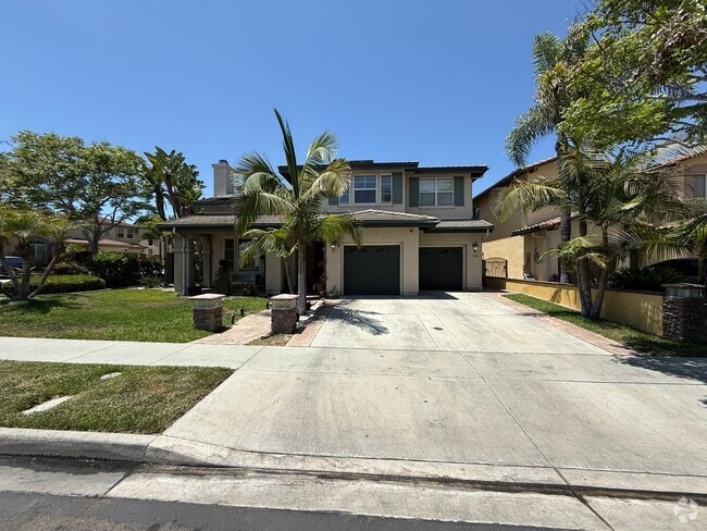Building Photo - Luxury 5 Bedroom, 4.5 Bath Home in Otay Ra...
