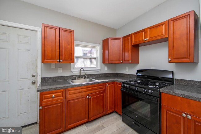 Photo - 1078 Morton St Townhome