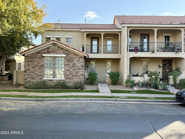 Photo - 3335 E Sheffield Rd Townhome