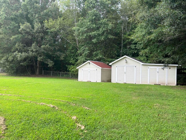 Photo - 436 Riverdale Rd