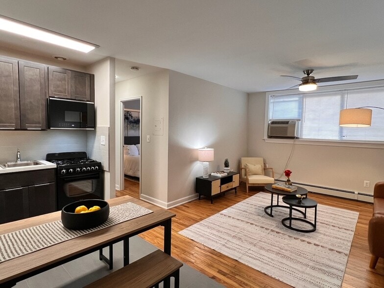 Kitchen/Living