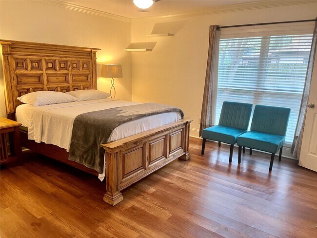 Photo - 2109 N Red Cedar Cir