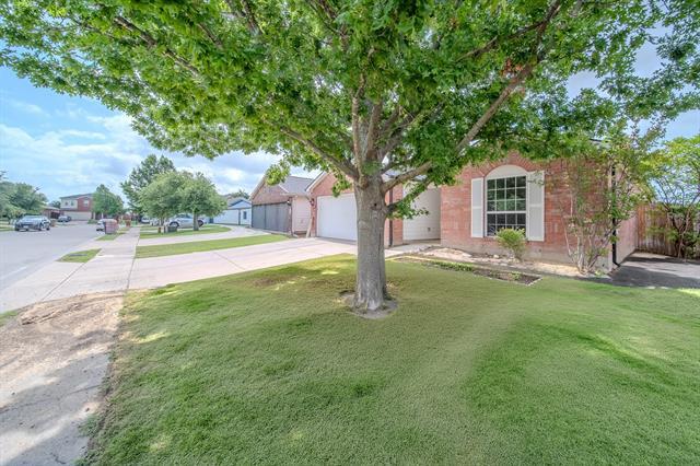 2037 Cedar Trail