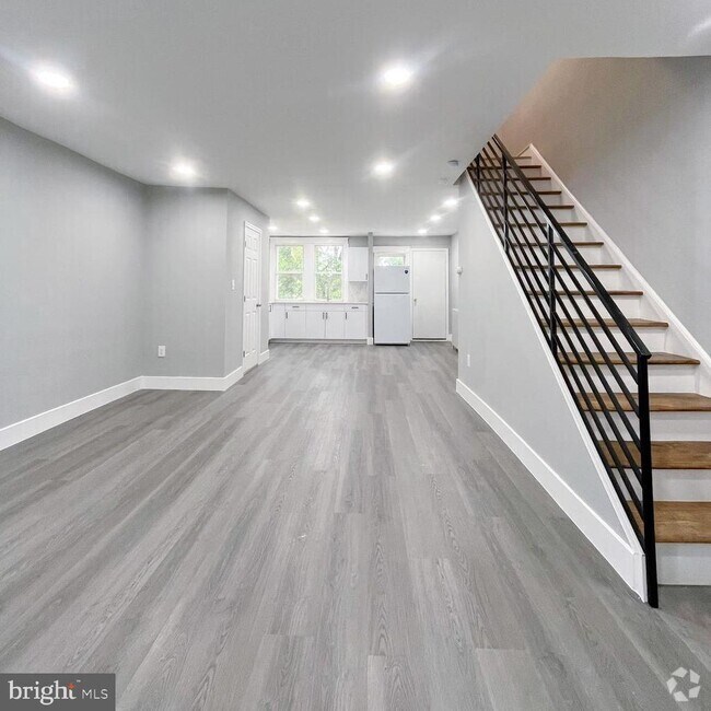 Building Photo - 238 N 9th St Rental
