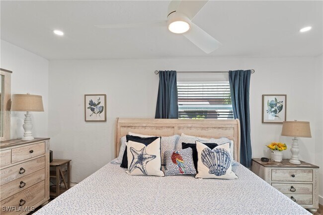 Photo - 543 107th Ave N