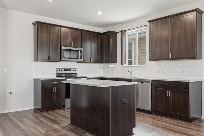 Photo - 201 Katie Elder Dr