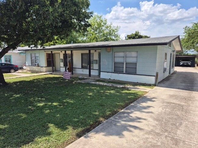 Building Photo - 935 Avondale Ave