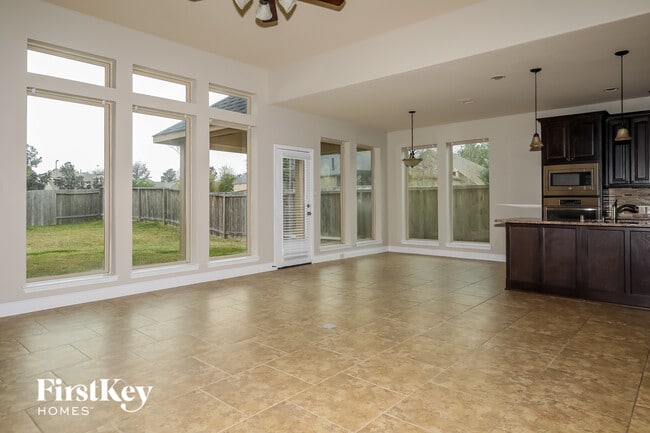 Photo - 102 Logan Pass Ct