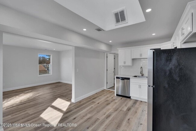 Photo - 152 Windward Dr