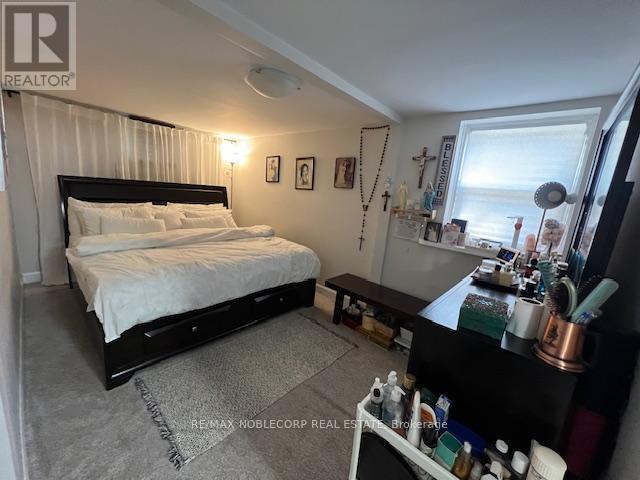 Photo - 77 Eastlawn St