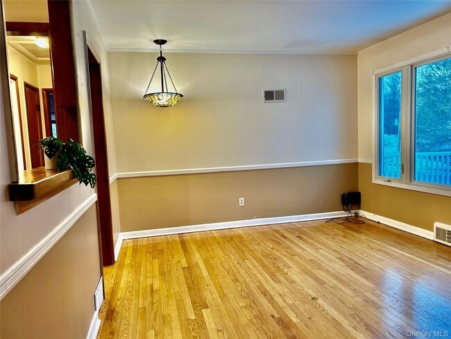 Photo - 102 Overocker Rd Unit 2