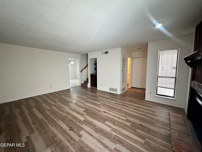 Photo - 336 Villa Canto St