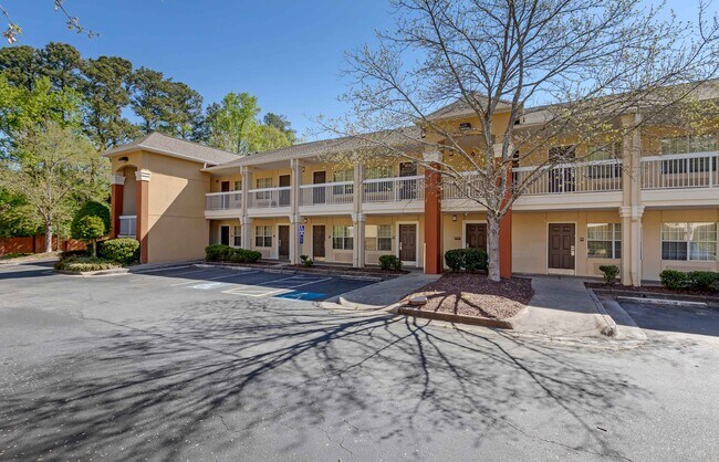 Photo - Furnished Studio-Atlanta - Perimeter - Ham...