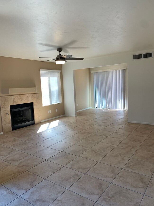 Photo - Casitas On Broadway