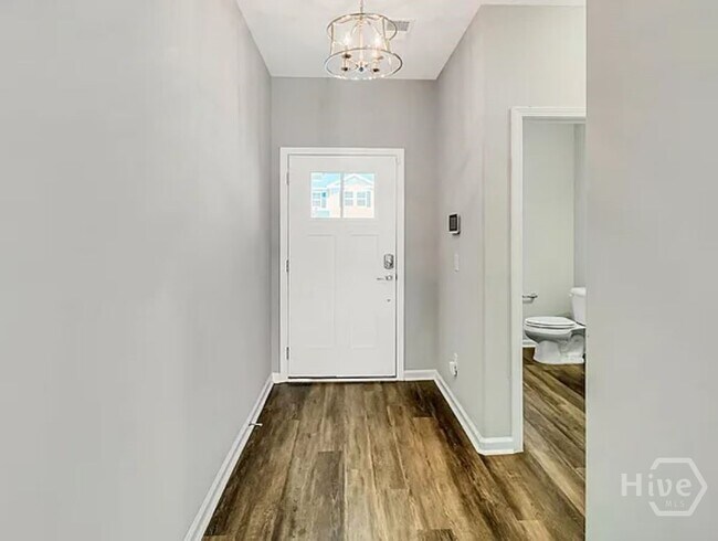 Photo - 134 Ainsdale Dr