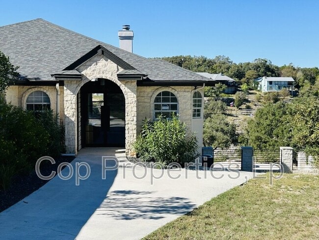 Photo - 321 Village View Dr