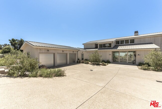 Building Photo - 29958 Harvester Rd Rental