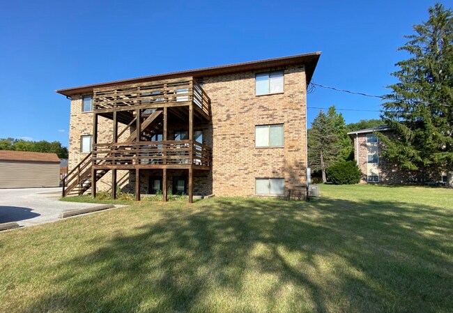 Photo - 2 Bedroom/1 Bath Apartment For Rent Unit Apartment 2