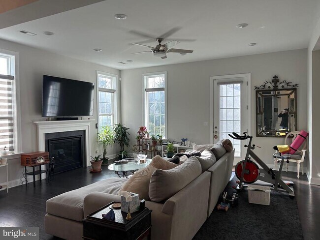 Photo - 30 Hamilton Dr