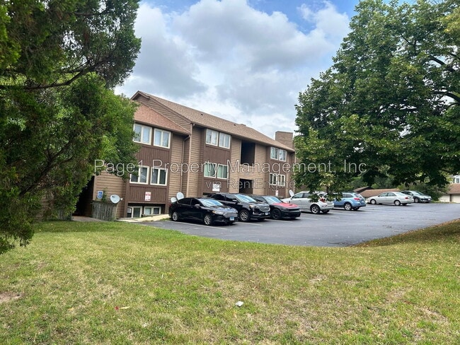 Photo - 3807 Sage Dr Unit B