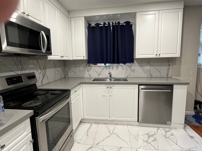Photo - Luxury unit just renovated to current cond... Unit 1