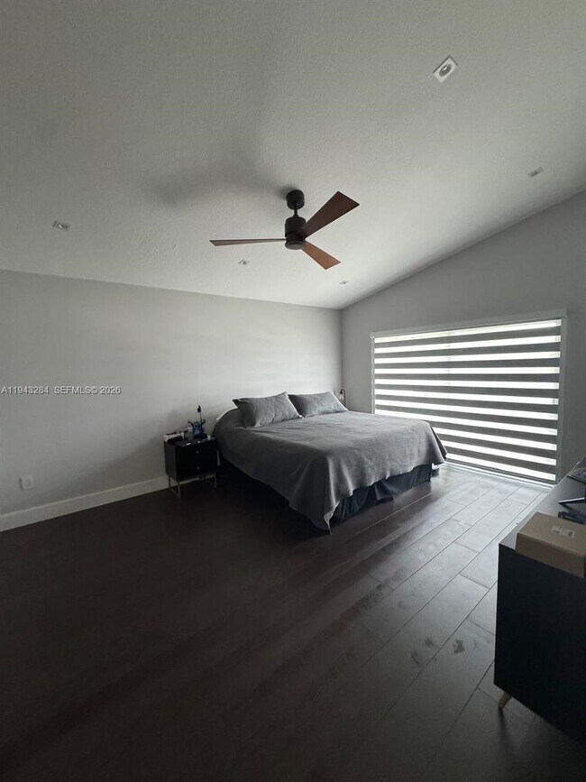 Photo - 16440 Ruby Lake