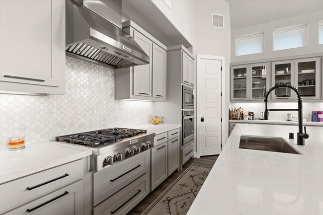 Photo - Luxurious in Little Elm