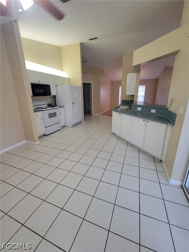 Photo - 311 Inman St