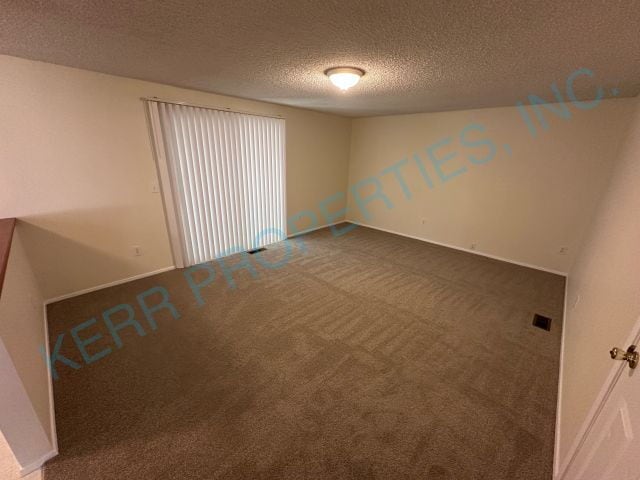 Photo - 2530 NE Hale Ave