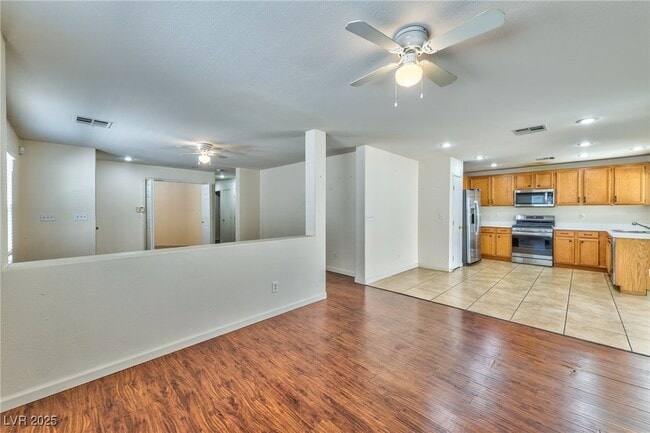 Photo - 358 Silverado Pines Ave