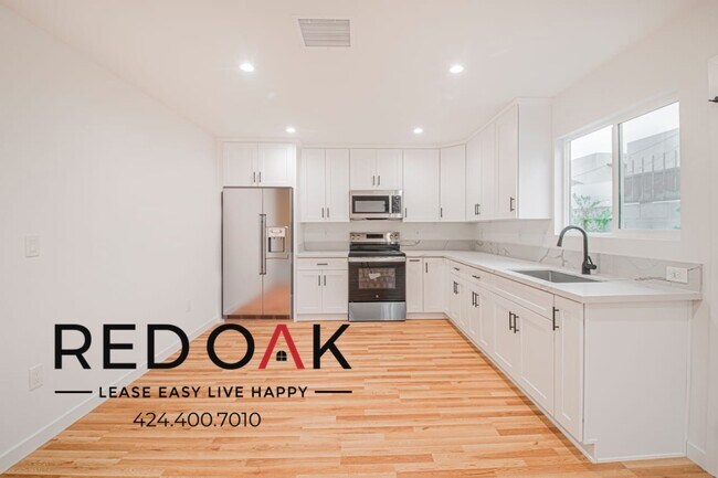 Photo - 856 W 47th St Unit 856B