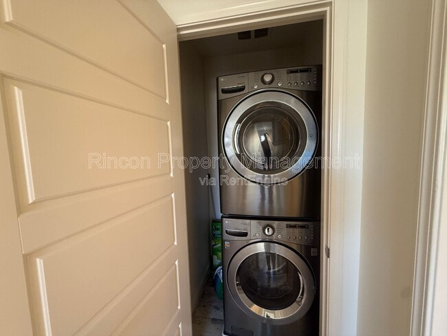 Photo - 360 S Saticoy Ave