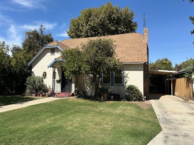 Photo - Charming 2-Bedroom Home in Oleander