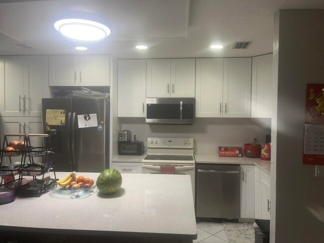 Photo - 1322 Pines Ln