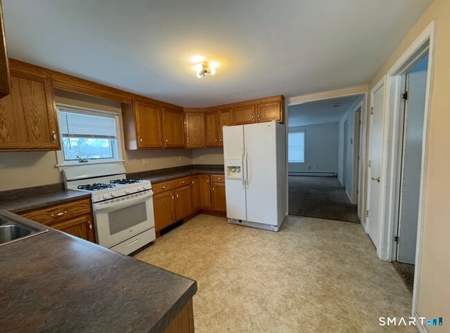 Photo - 25 Wawecus Hill Rd