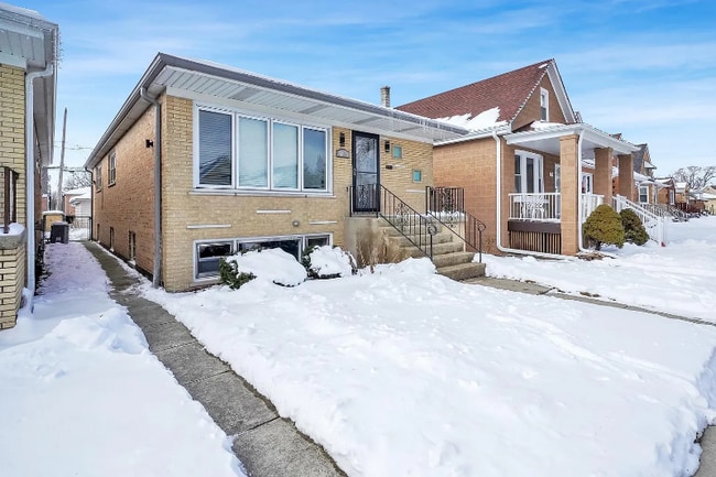 Photo - 5424 S New England Ave