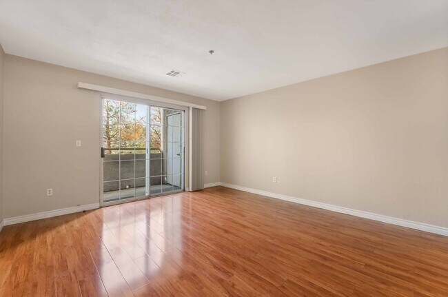 Photo - Stylish 2-Bed Condo in Gated Community